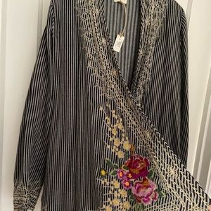 World Market open jacket/shirt with embroidery